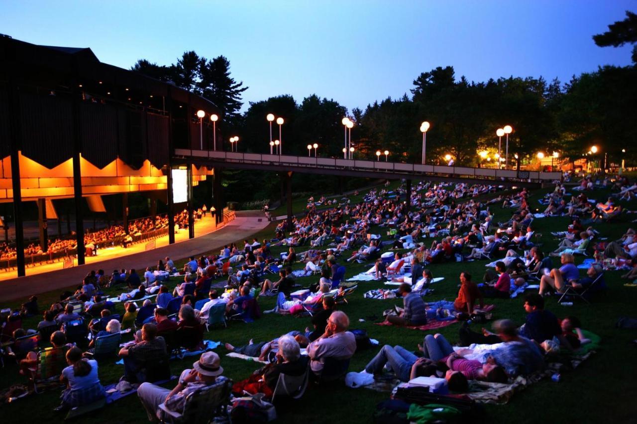 Bluebird Spa City Motor Lodge Saratoga Springs Esterno foto
