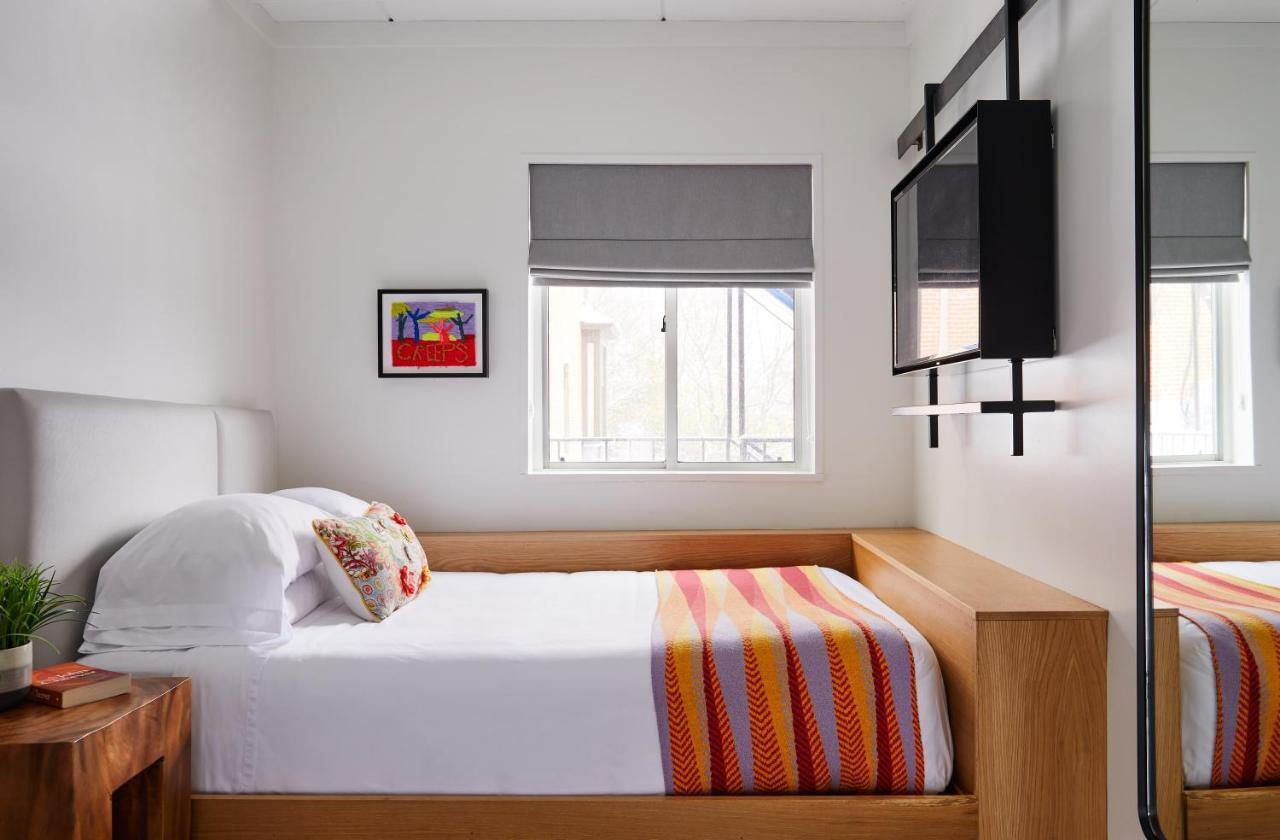 Bluebird Spa City Motor Lodge Saratoga Springs Esterno foto